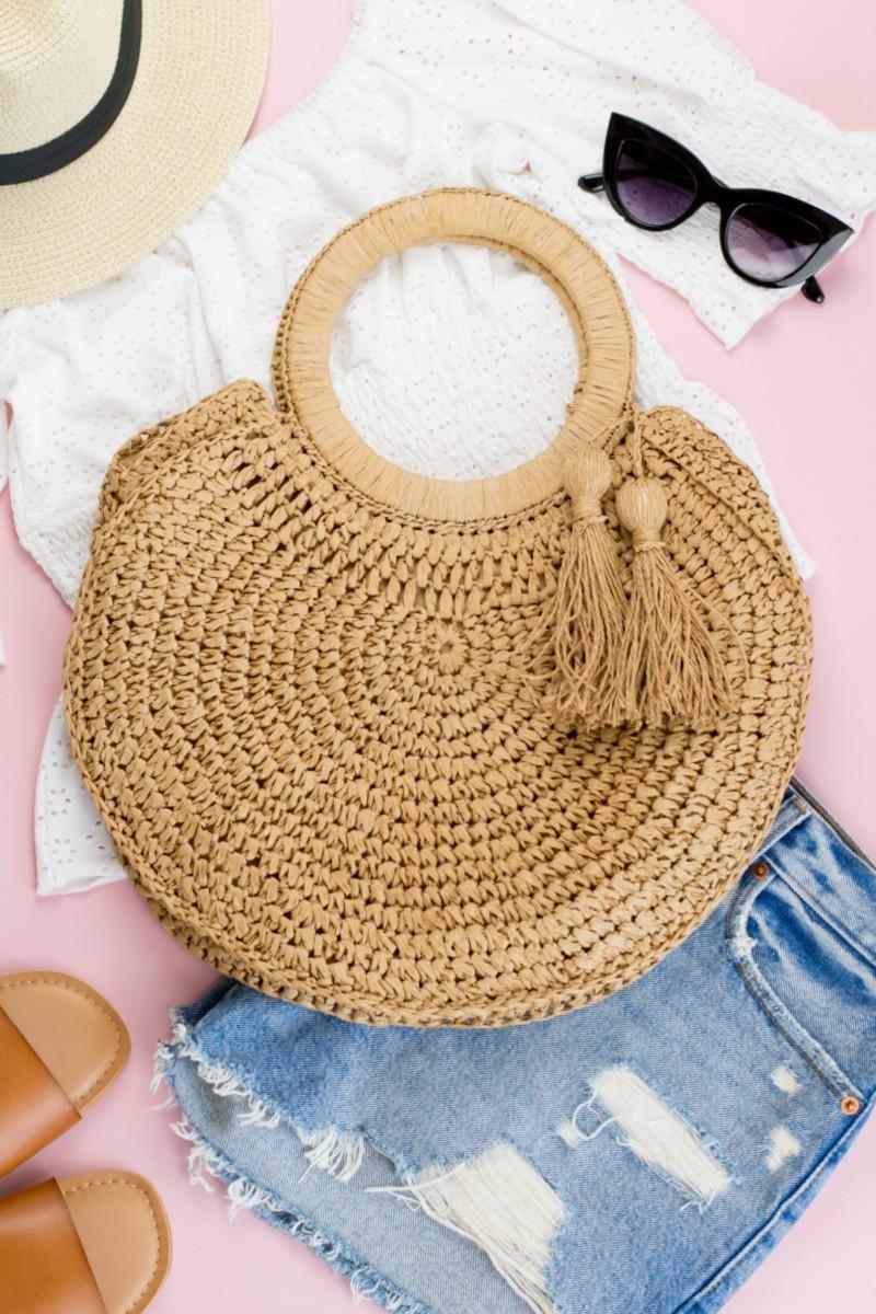Straw Tassel O Ring Tote