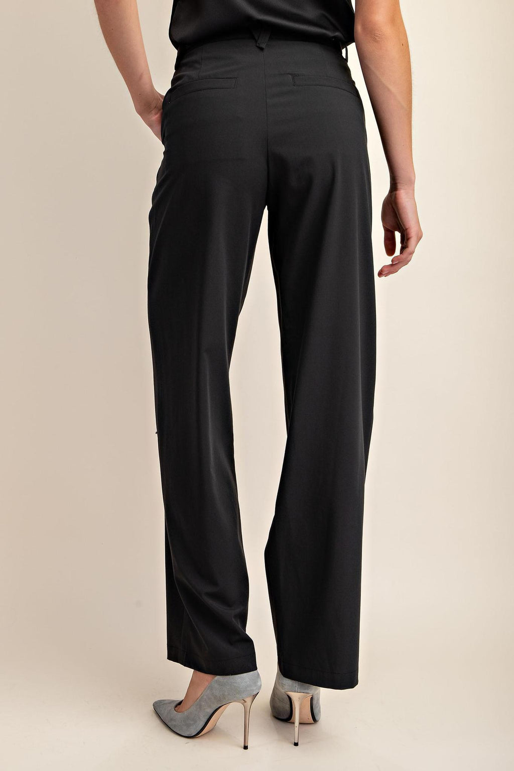 Tailored Pants with Side Pockets