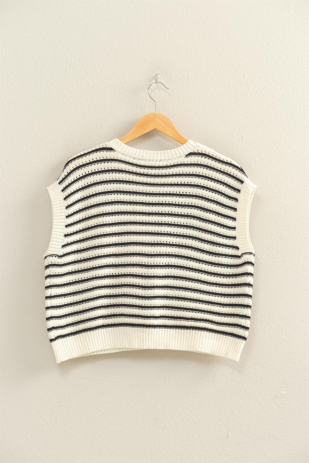 Striped Sleeveless Crew Neck Top