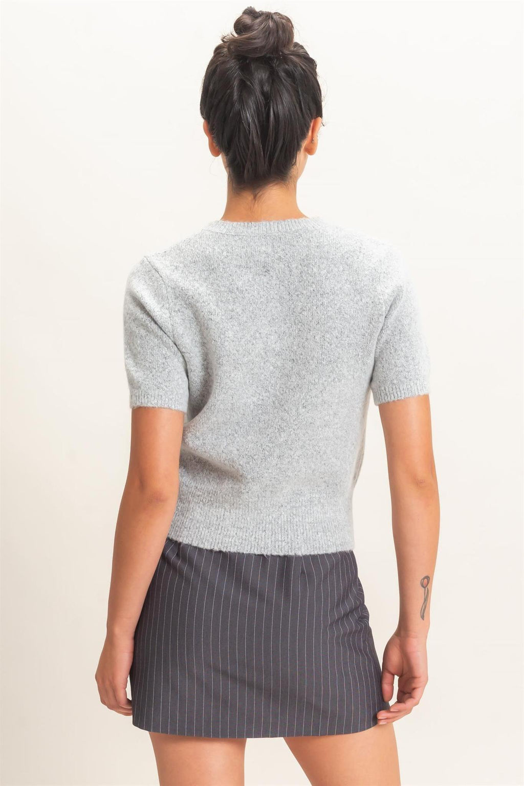 Crew Neck Short Sleeve Knit Top