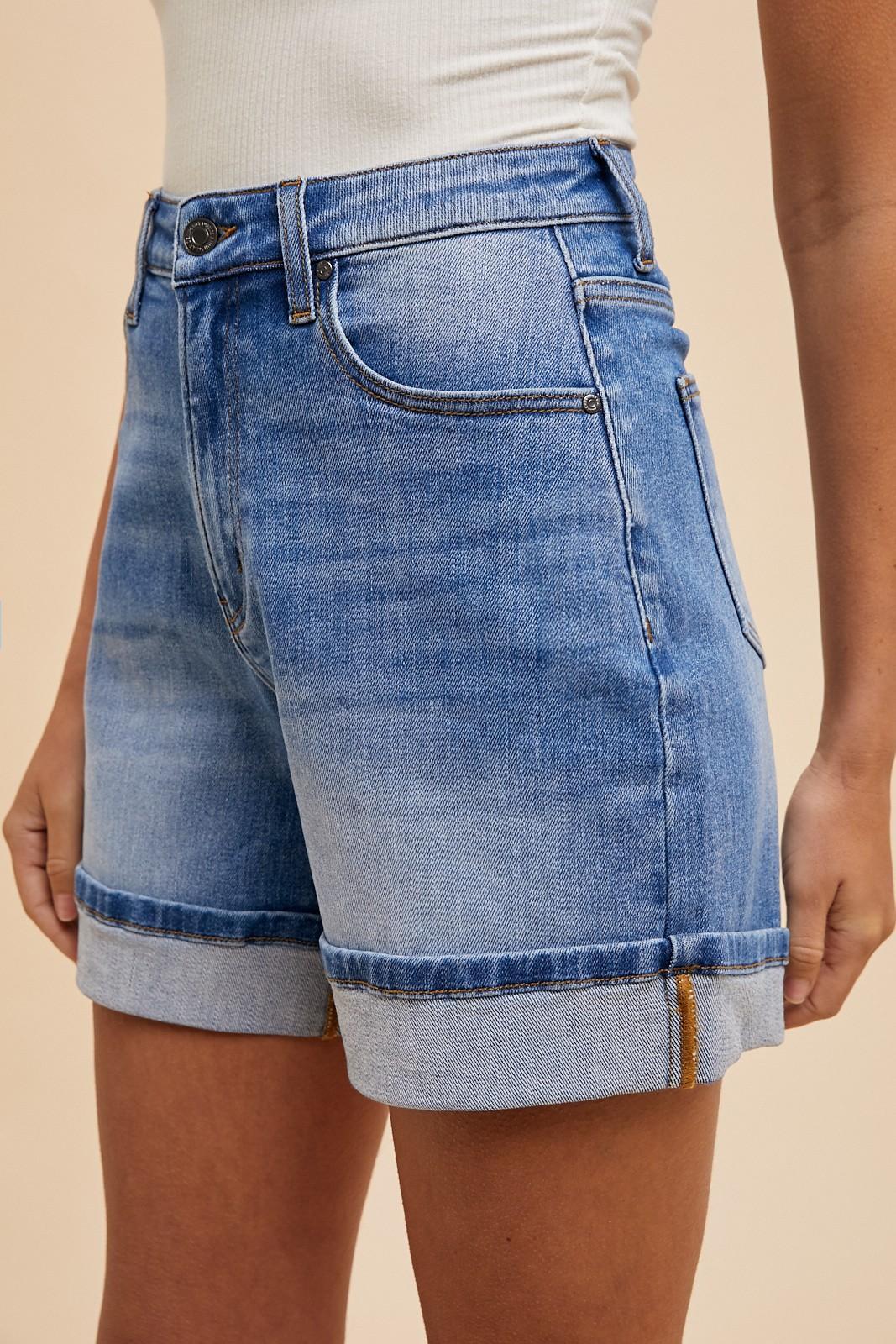 Comfort Stretch Turn Up Hem Denim Shorts