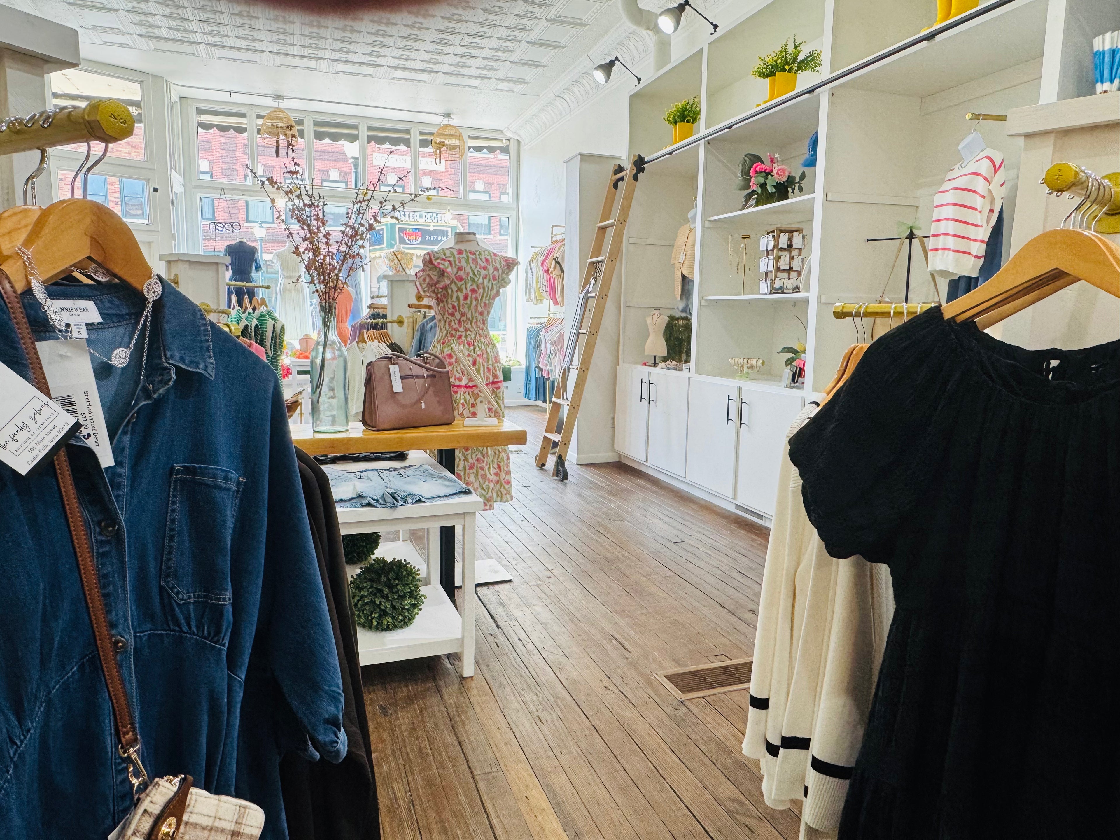 dress shops in cedar falls iowa Bridal Salons With Prices in Cedar Falls, IA