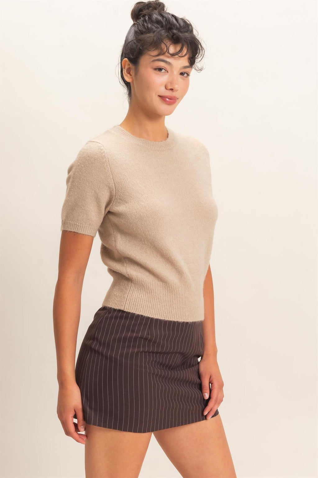 Crew Neck Short Sleeve Knit Top