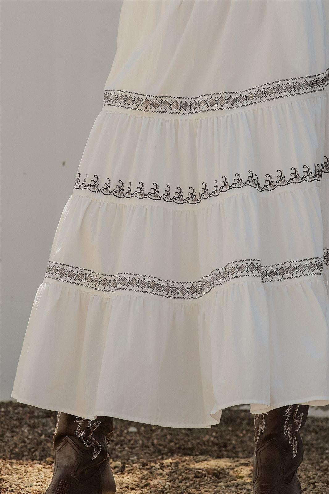 Embroidered White Tiered Maxi Skirt – Western Cowgirl Prairie
